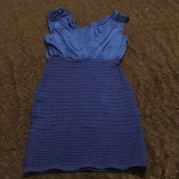 Mini dress - Picture 2 of 2
